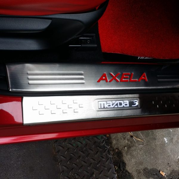 Front EL scuff plate, Inner Sill