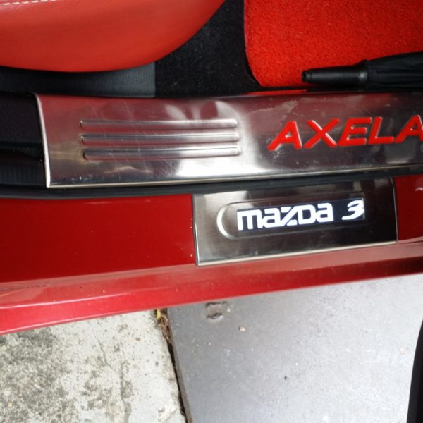 Rear EL scuff plate and Inner sill