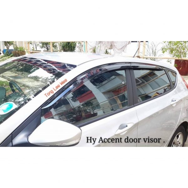 Accent Door Visor